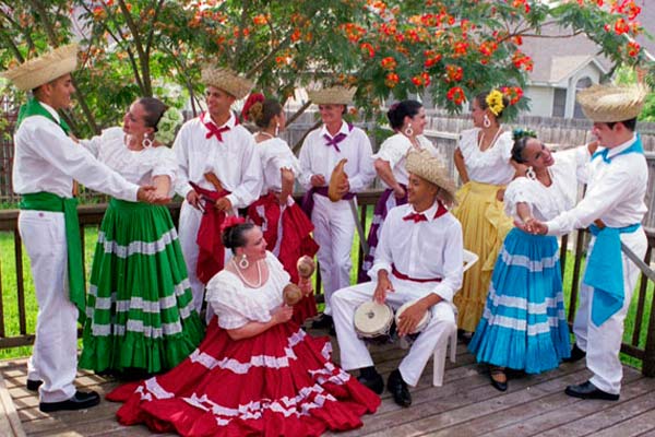 Trajes regionales. 498-trajes-tipicos-puerto-rico