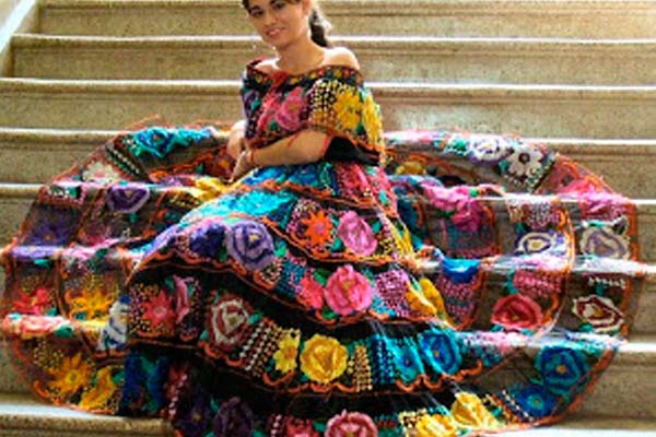 Traje Típico De Chiapas